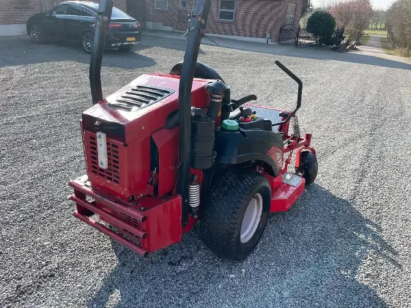 Ferris ZT2600 Diesel 24 HK Timer 1400 Klippe brede 132 cm JT Maskiner ApS