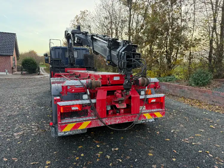 JTM2789 Scania med Hiab kran JT Maskiner ApS