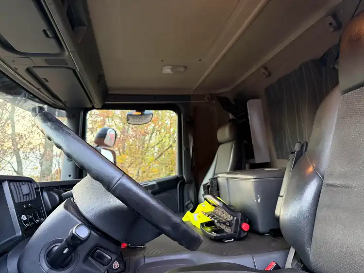 JTM2789 Scania med Hiab kran JT Maskiner ApS