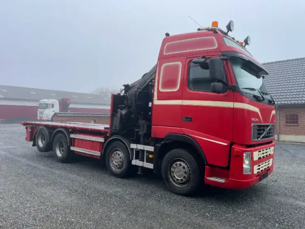 JTM2705 Volvo FH med kran JT Maskiner ApS