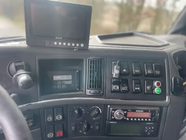 JTM2725 Volvo kranbil JT Maskiner ApS