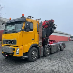 JTM2724 Volvo FH 480 med fassi kran og flyjib JT Maskiner ApS
