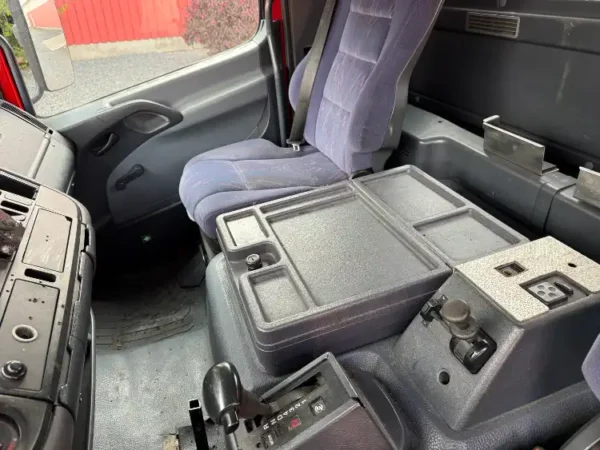 JTM2749 Mercedes Atego JT Maskiner ApS