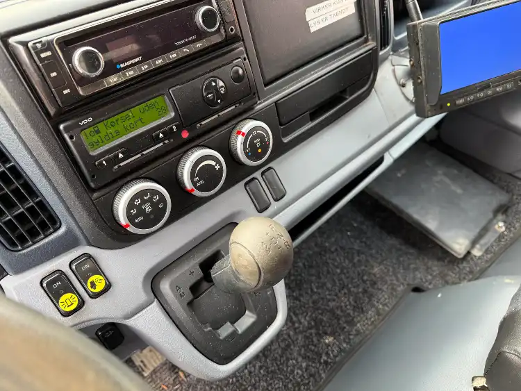 FUSO CANTER JT Maskiner ApS