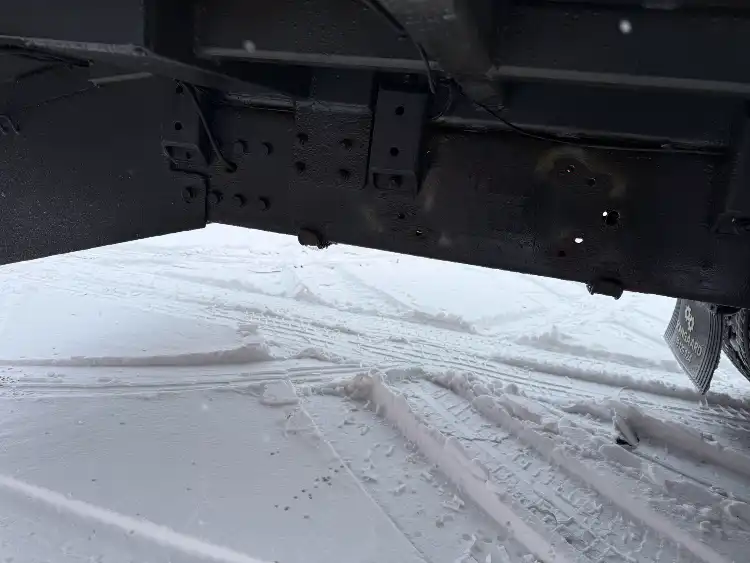 JTM2813 Scania med knæklad JT Maskiner ApS